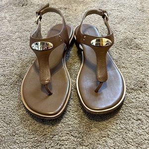 Women’s Sandals